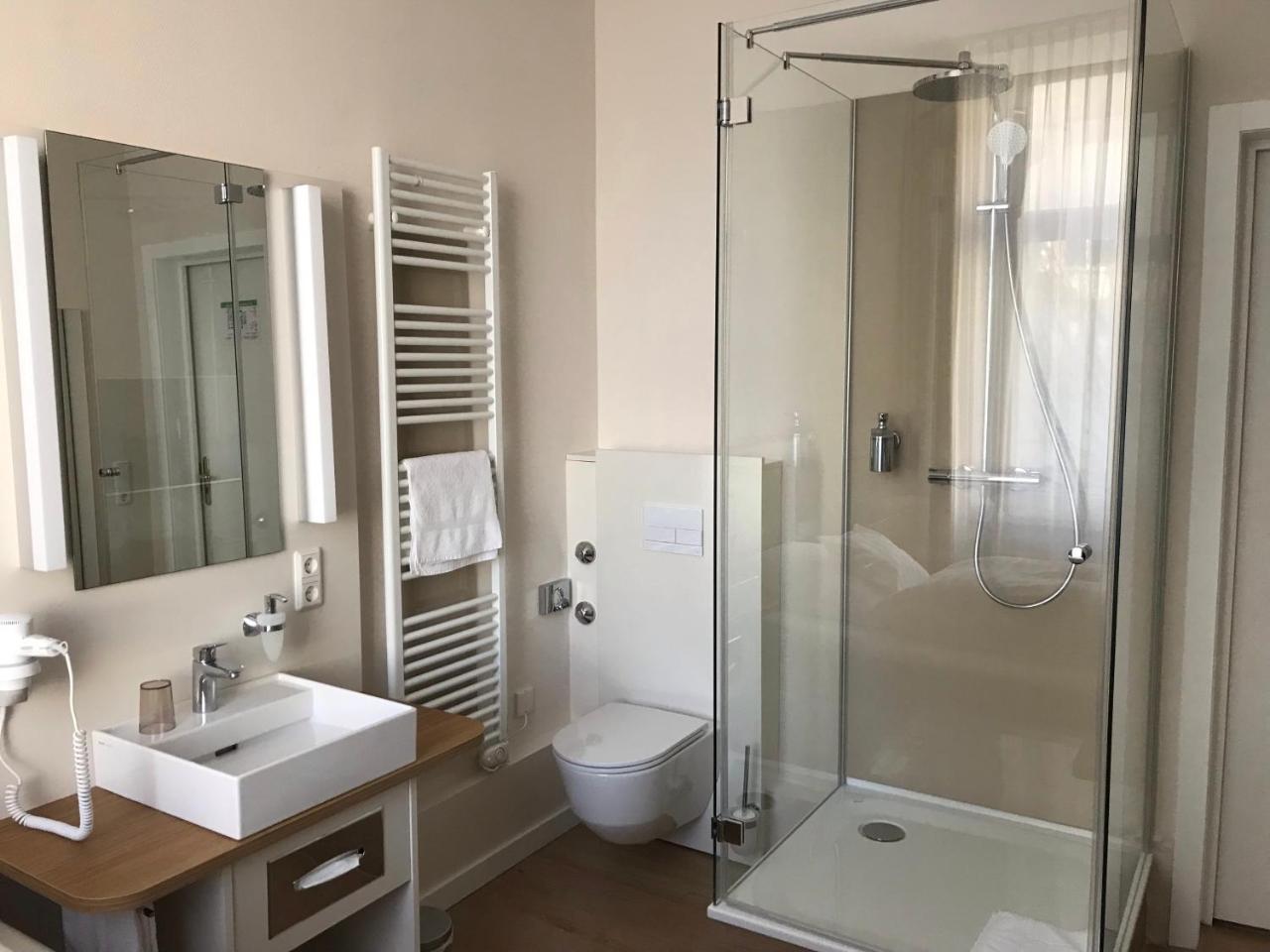 Stuettgens Hotel Velbert Zewnętrze zdjęcie